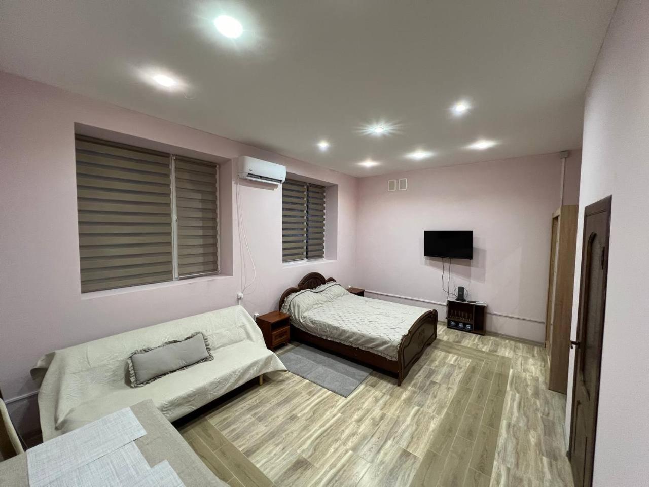 Motel Seven Stars Sumy Exterior foto